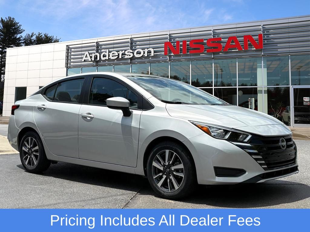 2024 Nissan Versa 1.6 SV CVT's photo