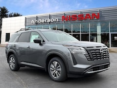 2026 Nissan Pathfinder SL SUV