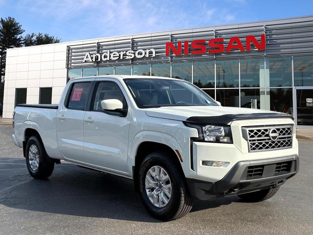 2022 Nissan Frontier SV