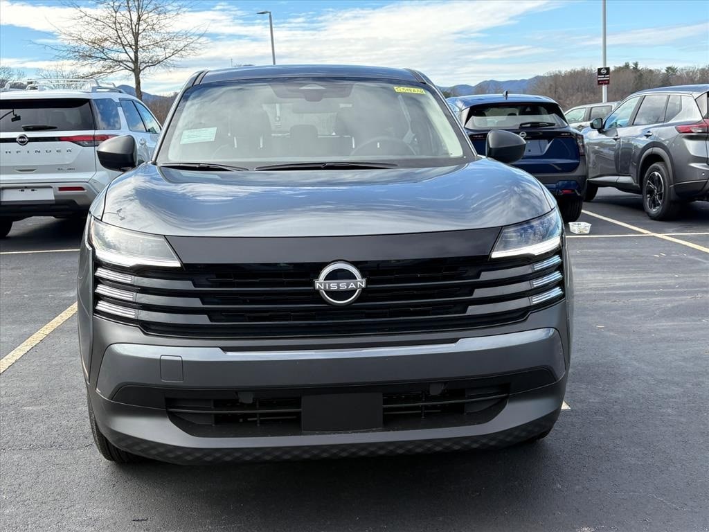 New 2026 Nissan Kicks S SUV