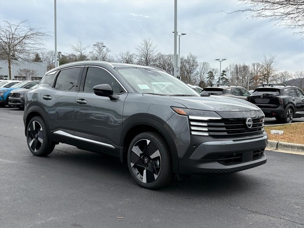 New 2026 Nissan Kicks SR SUV