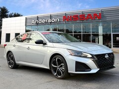 2024 Nissan Altima 2.5 SR Sedan