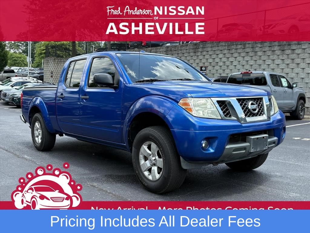 2012 Nissan Frontier 4.0 SV Crew Cab 4X4 AT LWB's photo