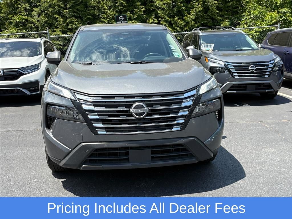 Used 2025 Nissan Rogue SV SUV