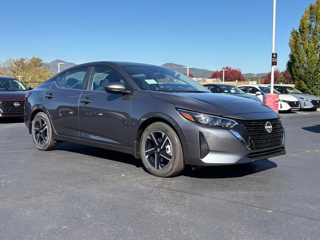 2025 Nissan Sentra SV's photo