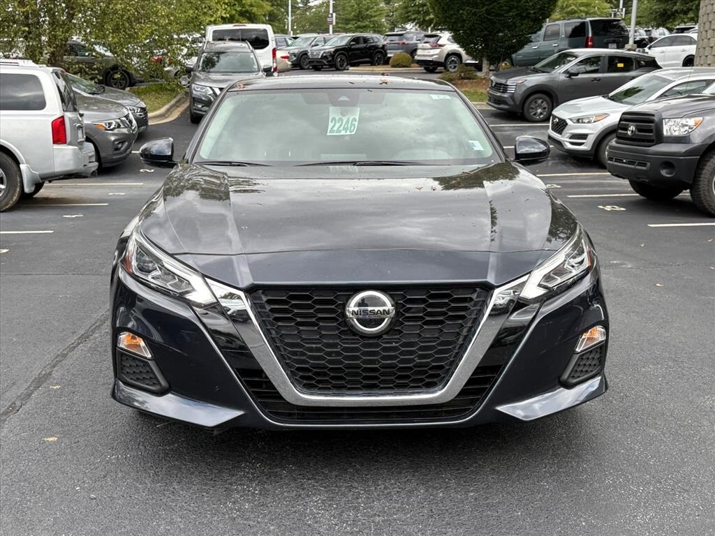 2022 Nissan Altima 2.5 SV photo 2