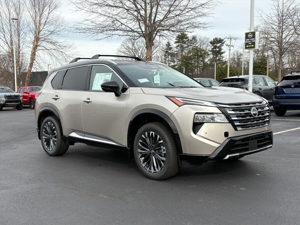 2026 Nissan Rogue Platinum's photo