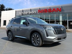 2026 Nissan Pathfinder Platinum SUV