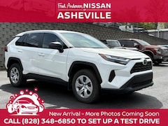 2024 Toyota RAV4 LE SUV