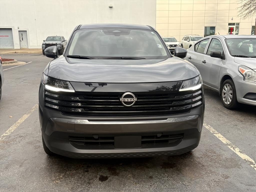 Used 2025 Nissan Kicks SV SUV