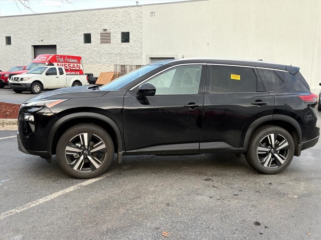 Certified 2025 Nissan Rogue SL SUV