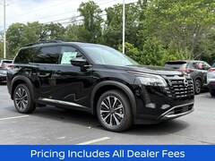 2026 Nissan Pathfinder Platinum SUV