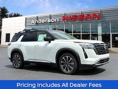 2026 Nissan Pathfinder Platinum SUV