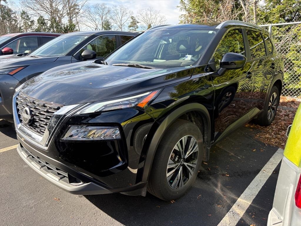 2023 Nissan Rogue SV photo 3