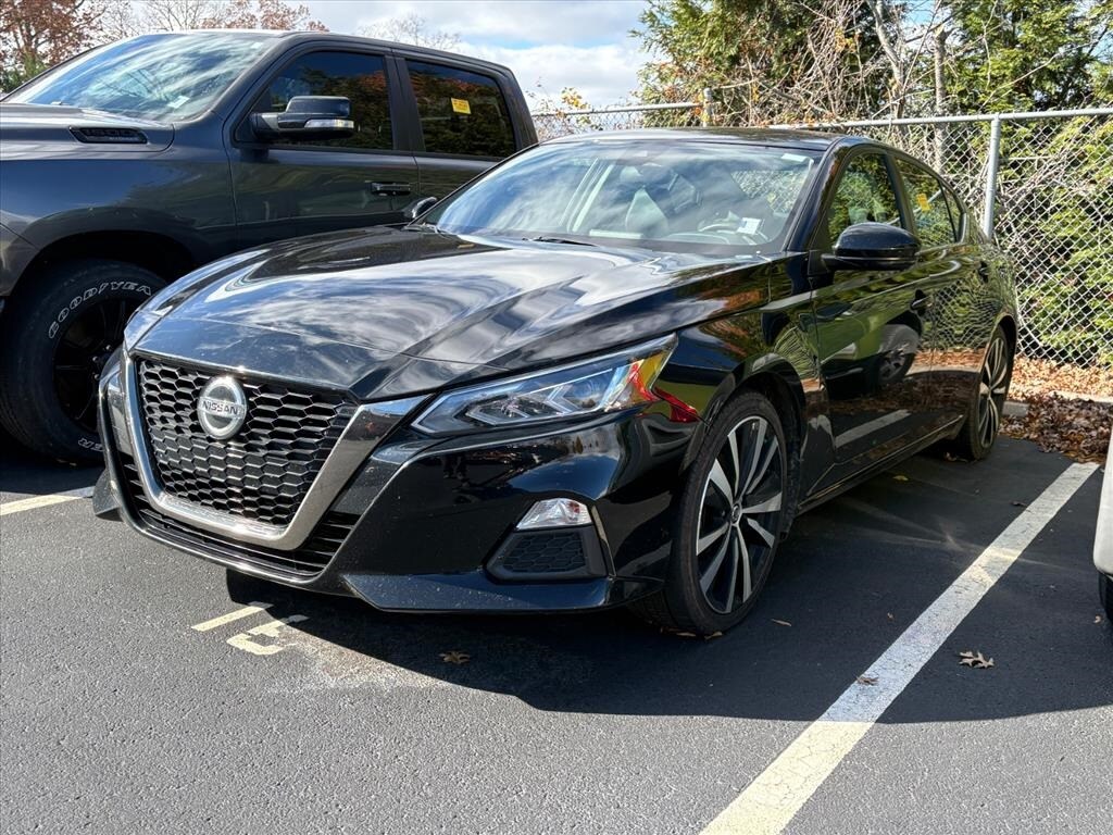 2020 Nissan Altima 2.5 SR photo 3