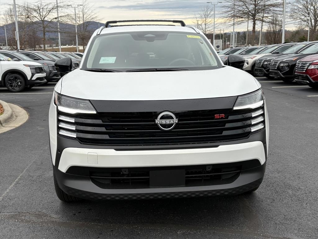 New 2026 Nissan Kicks SR SUV