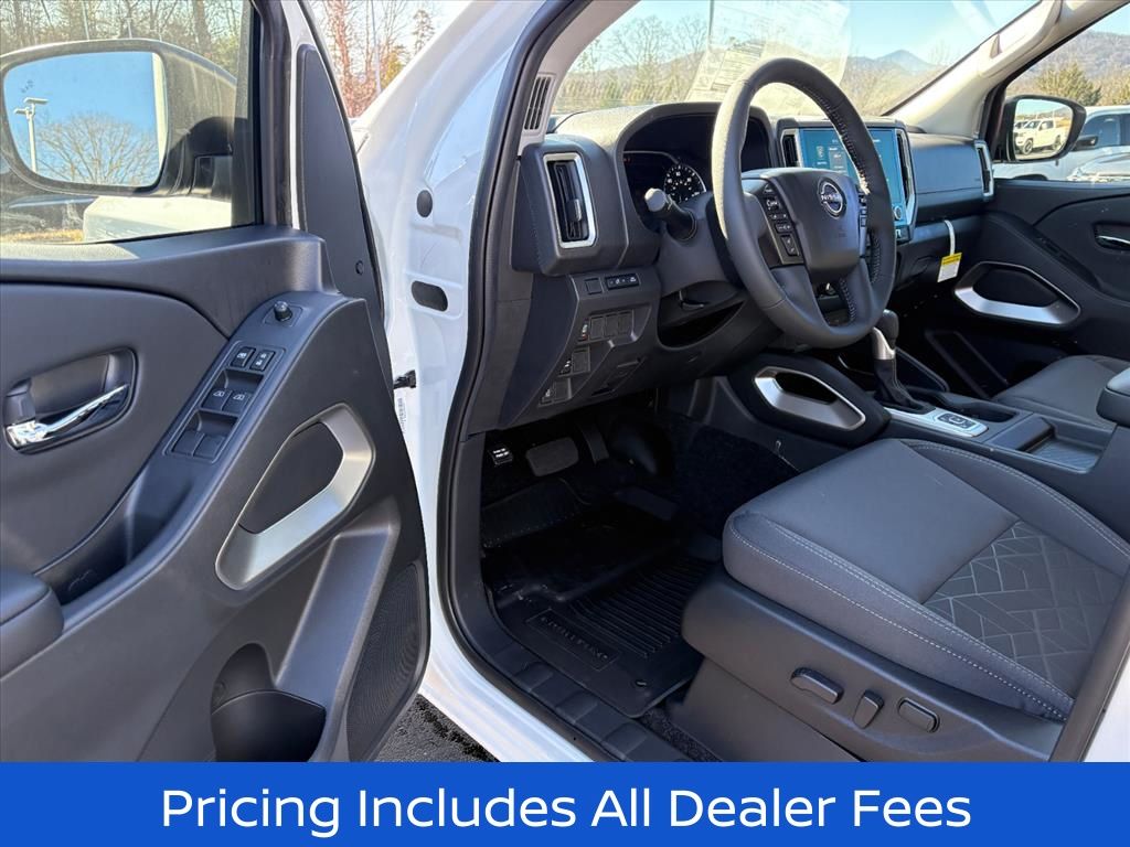2026 Nissan Frontier SV - Photo 15