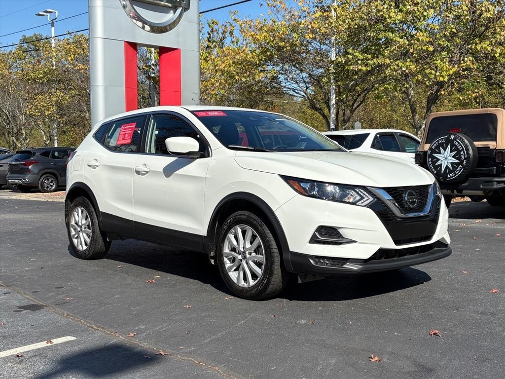 2022 Nissan Rogue Sport S