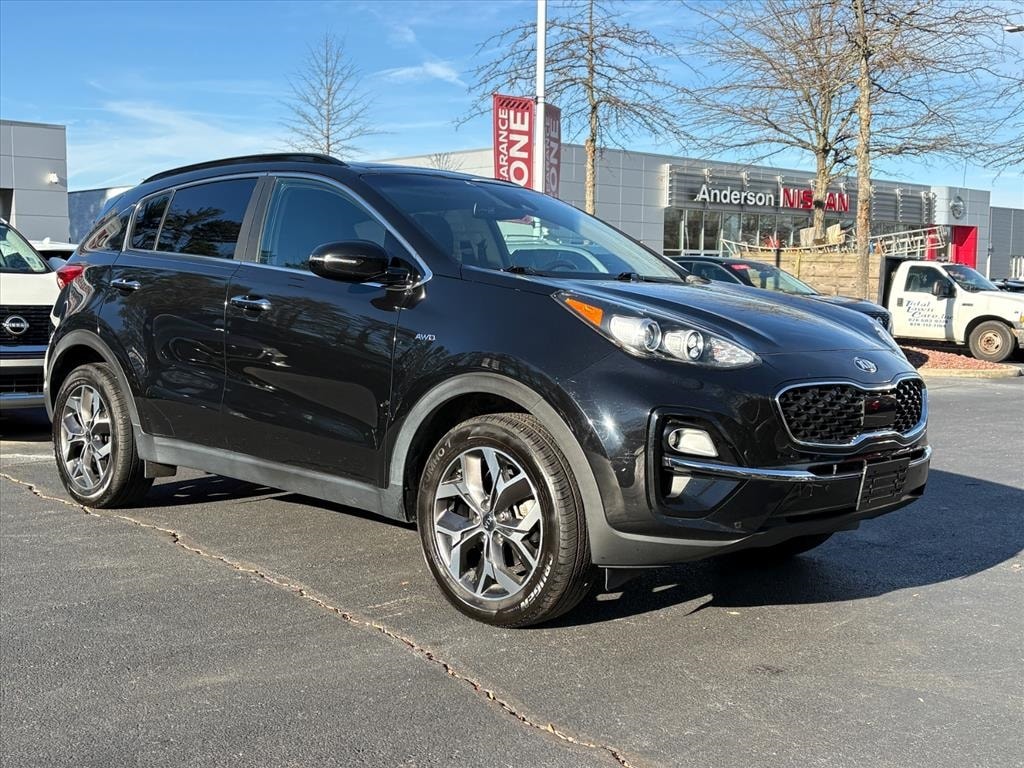 2022 Kia Sportage EX's photo