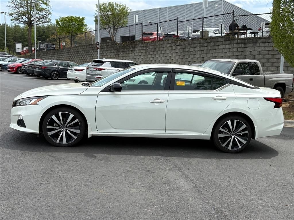 Certified 2022 Nissan Altima 2.5 SR Sedan