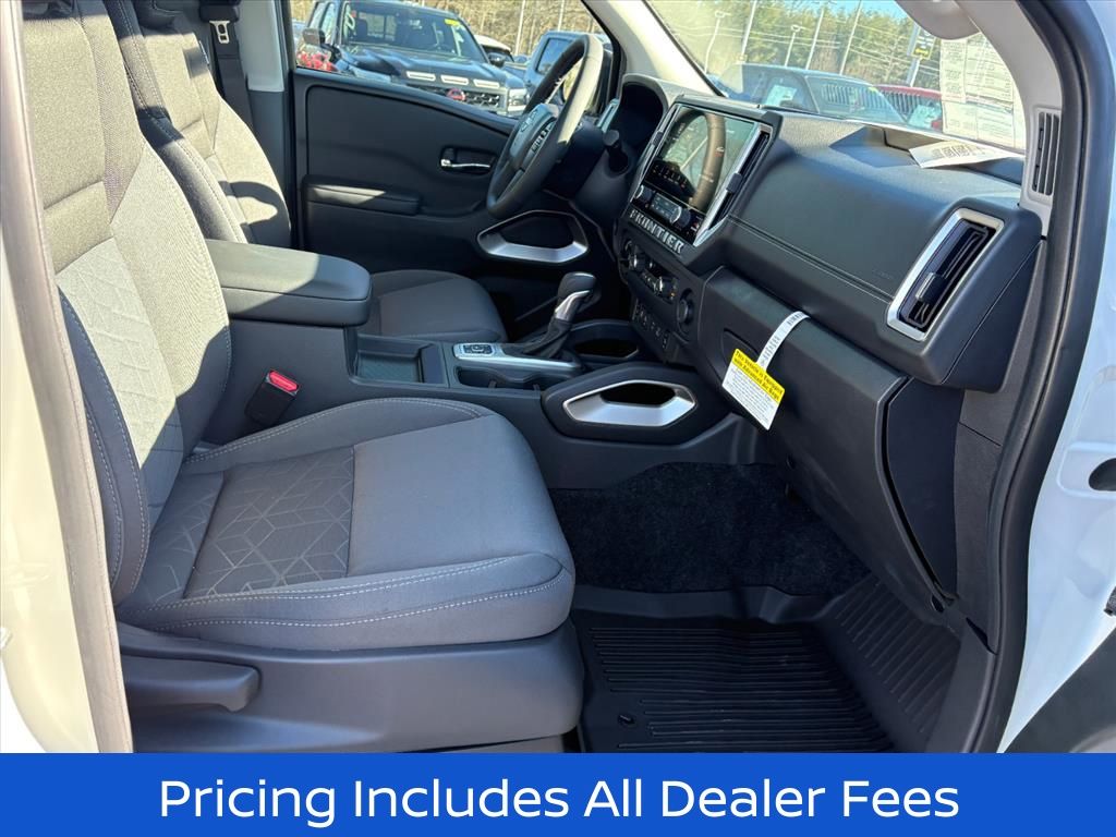 2026 Nissan Frontier SV - Photo 18
