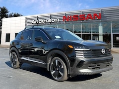 2026 Nissan Kicks SR SUV