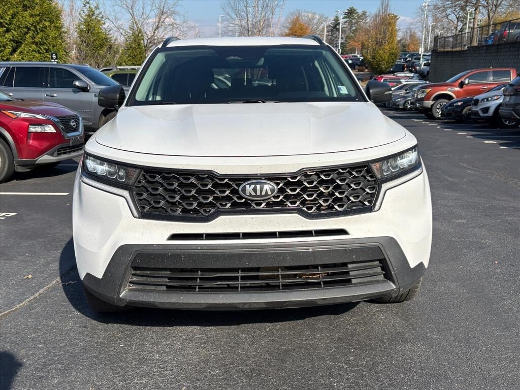 2021 Kia Sorento S photo 2