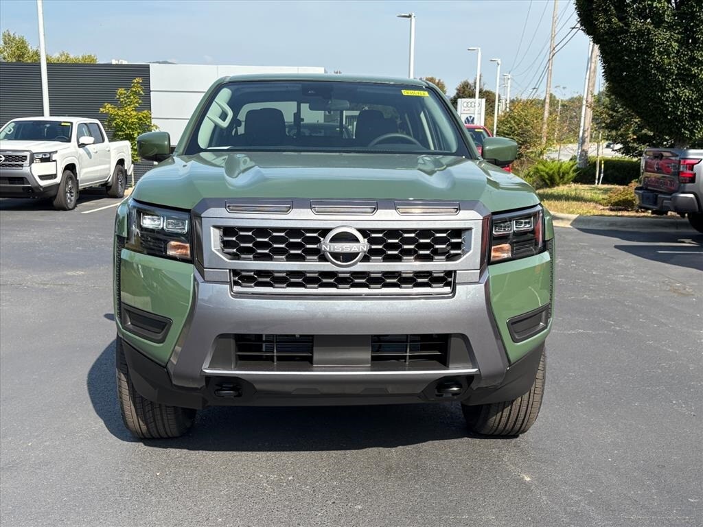 2026 Nissan Frontier SV photo 2