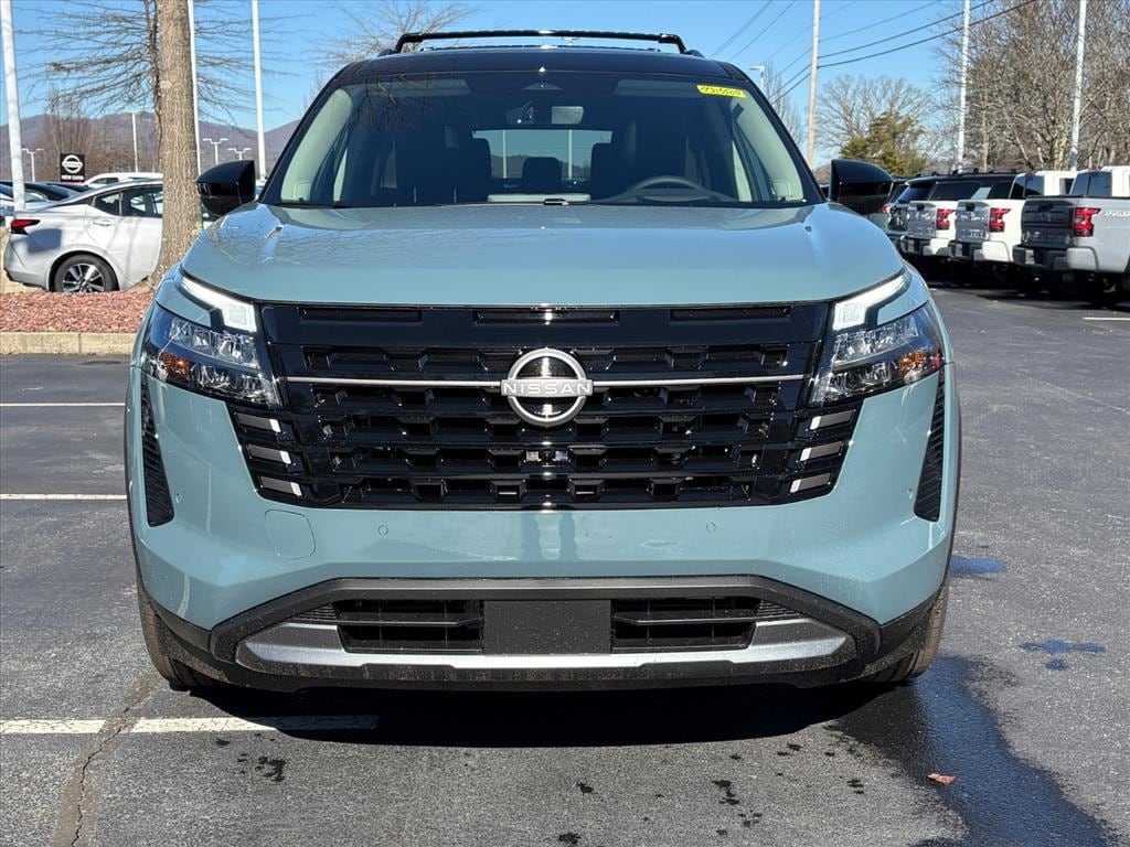 New 2026 Nissan Pathfinder Platinum SUV