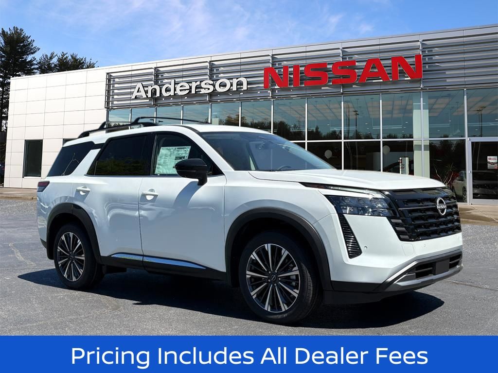 2026 Nissan Pathfinder Platinum 4WD's photo