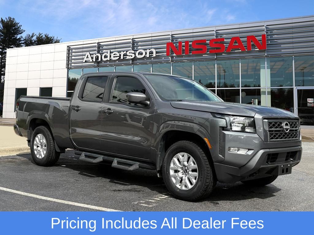 2023 Nissan Frontier SV Crew Cab 4X4 LWB's photo