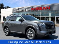 2026 Nissan Pathfinder SL SUV
