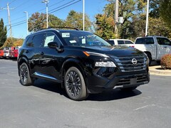 2026 Nissan Rogue Platinum SUV