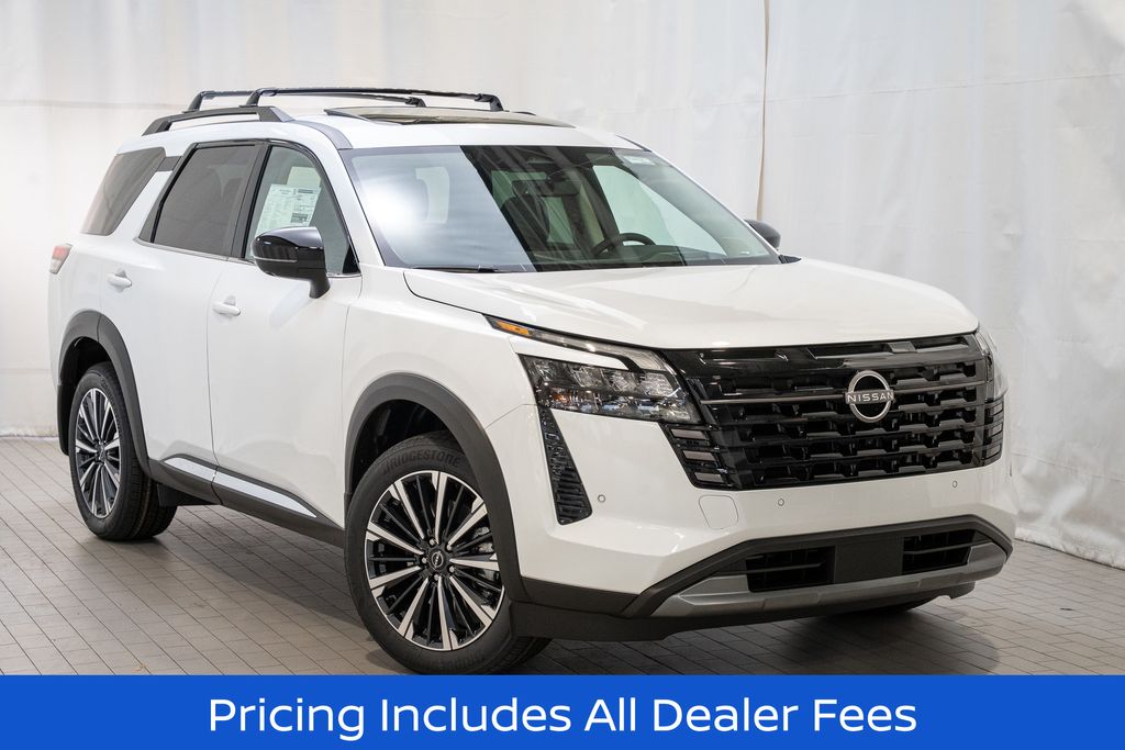 2026 Nissan Pathfinder Platinum 4WD's photo