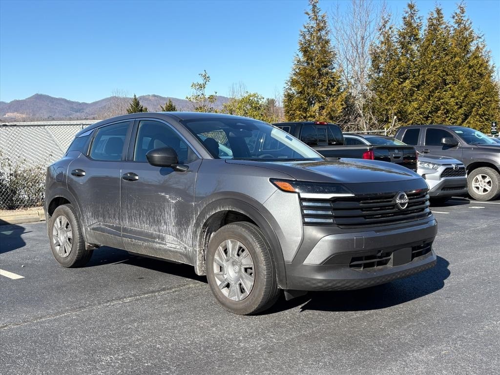 2025 Nissan Kicks S AWD