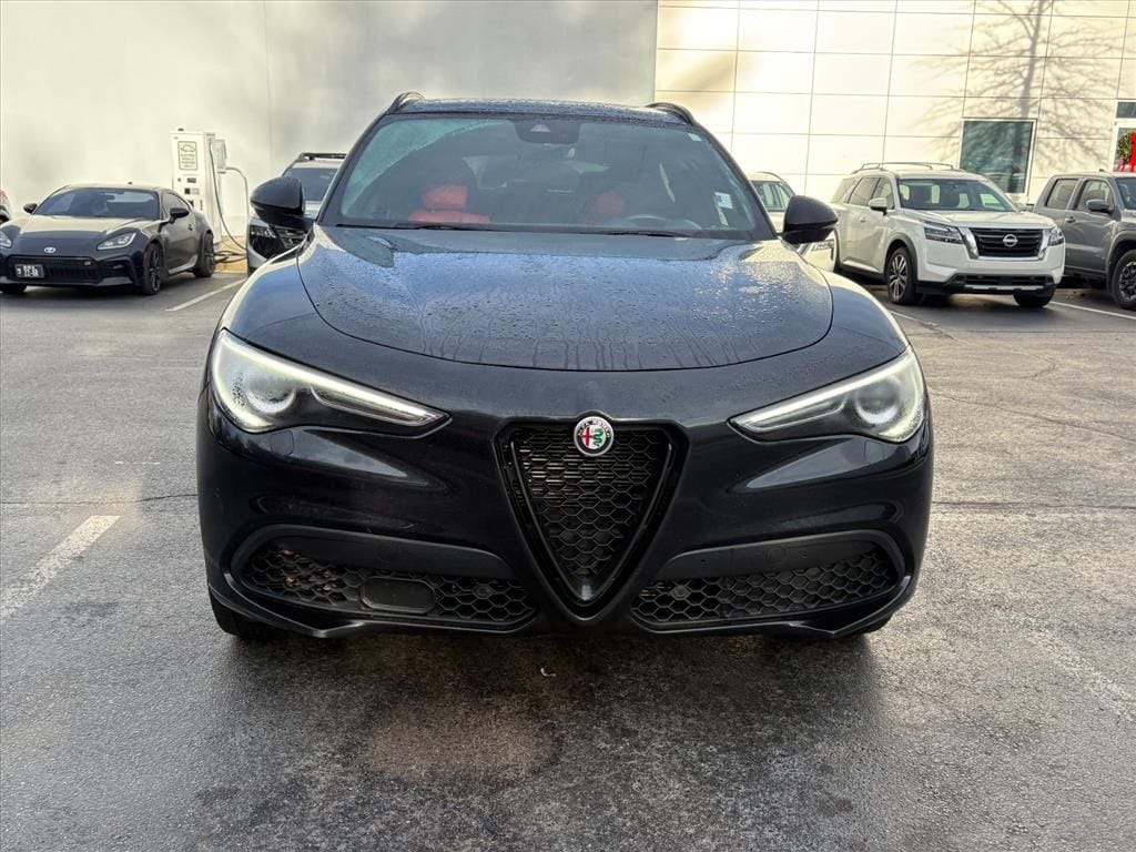 Used 2022 Alfa Romeo Stelvio Veloce SUV