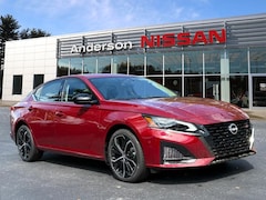 2025 Nissan Altima SR Sedan