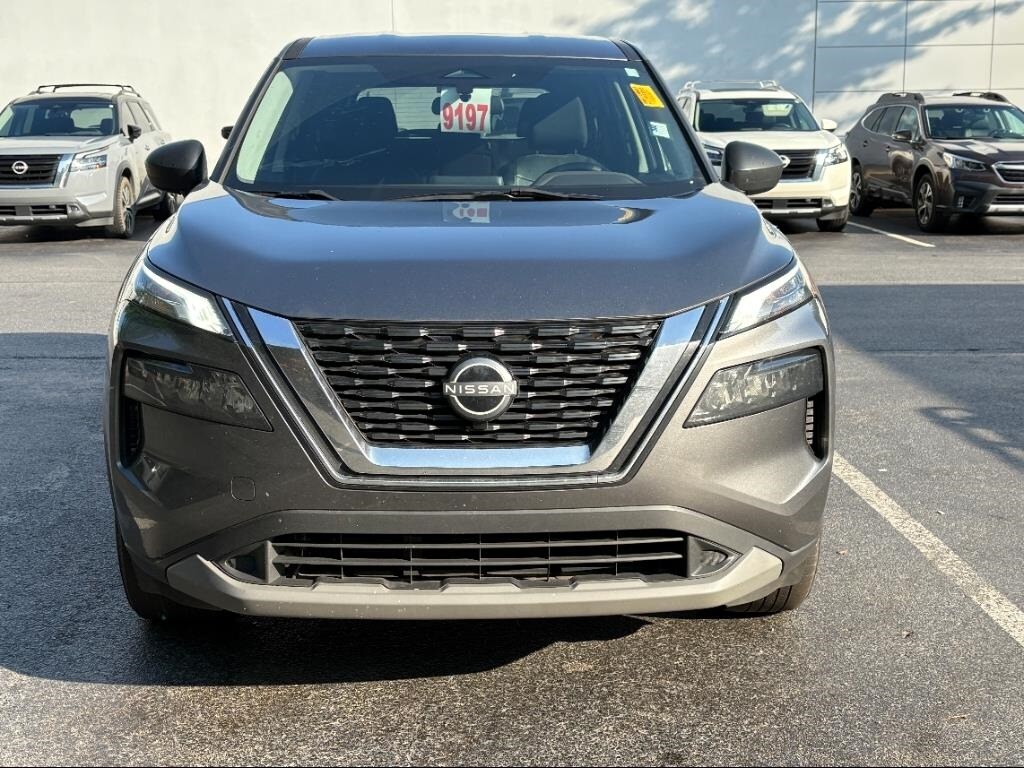 2023 Nissan Rogue S photo 2