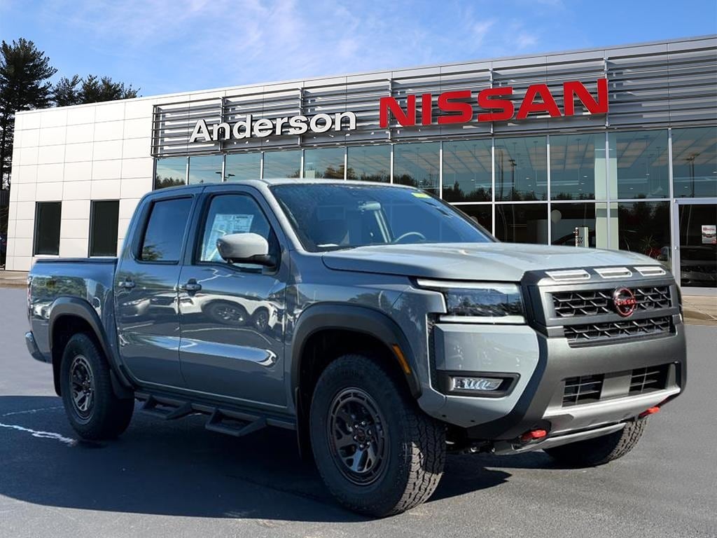 2026 Nissan Frontier PRO-4X's photo