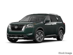 2025 Nissan Pathfinder SL SUV