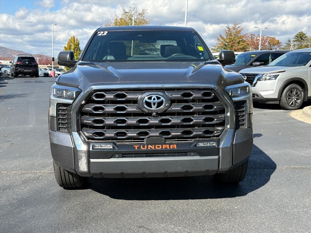 2023 Toyota Tundra Platinum photo 2