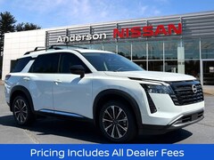 2026 Nissan Pathfinder Platinum SUV
