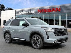 2026 Nissan Pathfinder Platinum SUV