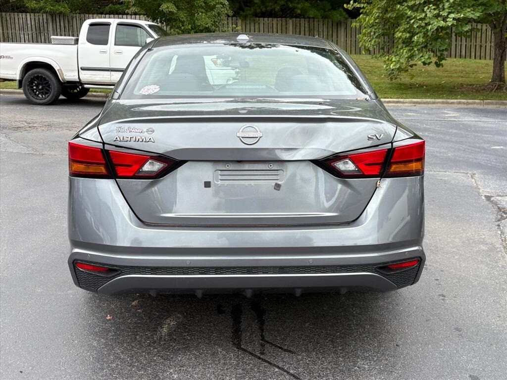 2023 Nissan Altima 2.5 SV photo 3