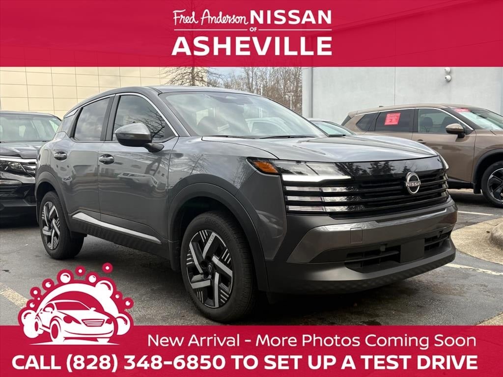 Used 2025 Nissan Kicks SV SUV