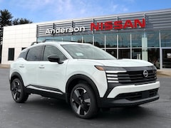 2026 Nissan Kicks SR SUV