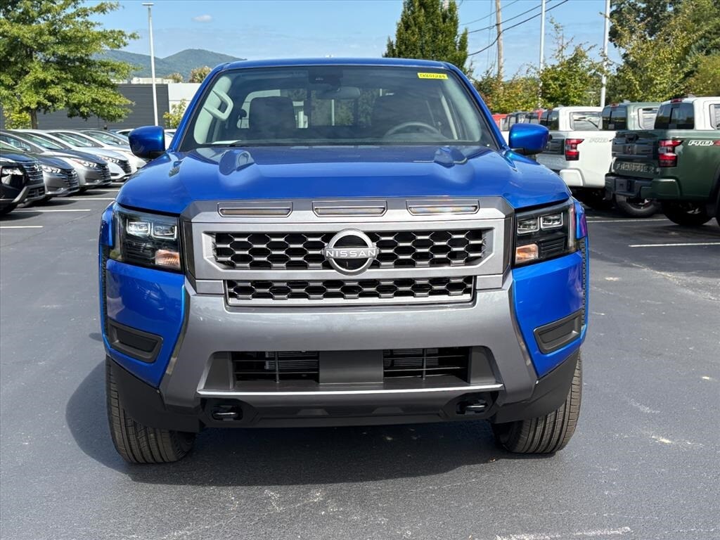 2026 Nissan Frontier SV photo 2