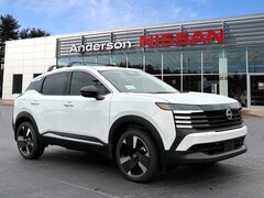 2026 Nissan Kicks SR SUV