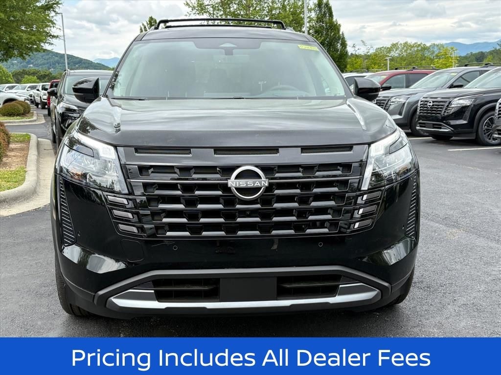 New 2026 Nissan Pathfinder Platinum SUV