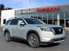 2025 Nissan Pathfinder SL SUV